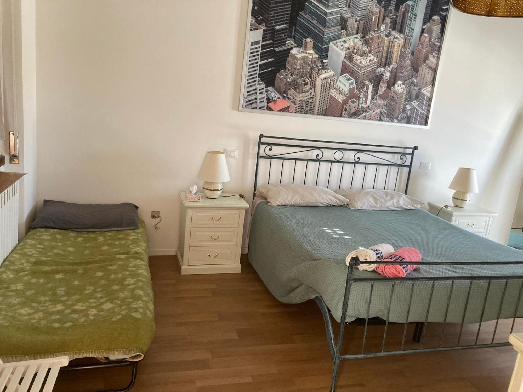 Room Saronno + B&B ภายนอก รูปภาพ